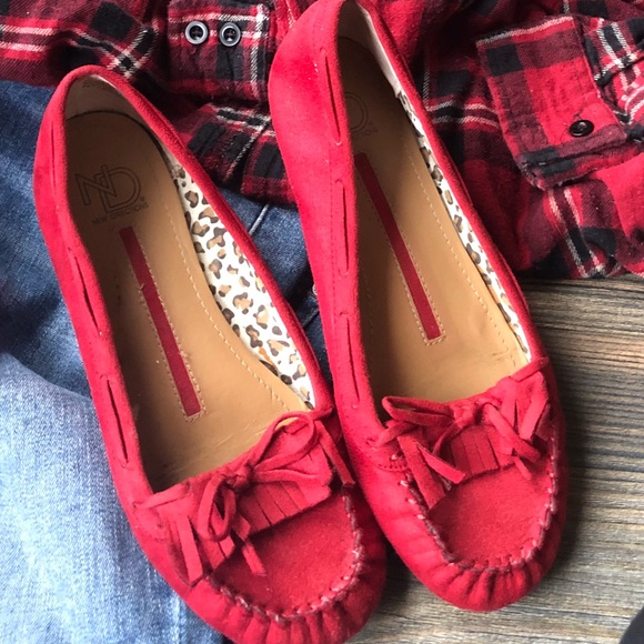 Moccasins - Picture 2 of 8